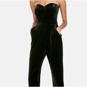Express Velour Strapless Jumpsuit Black Sweetheart Neckline Pockets Size 6